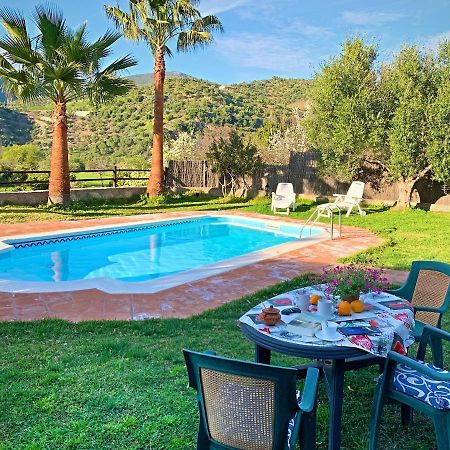 Willa Vivelorural Casa Y Piscina En Zahara De La Sierra Zewnętrze zdjęcie